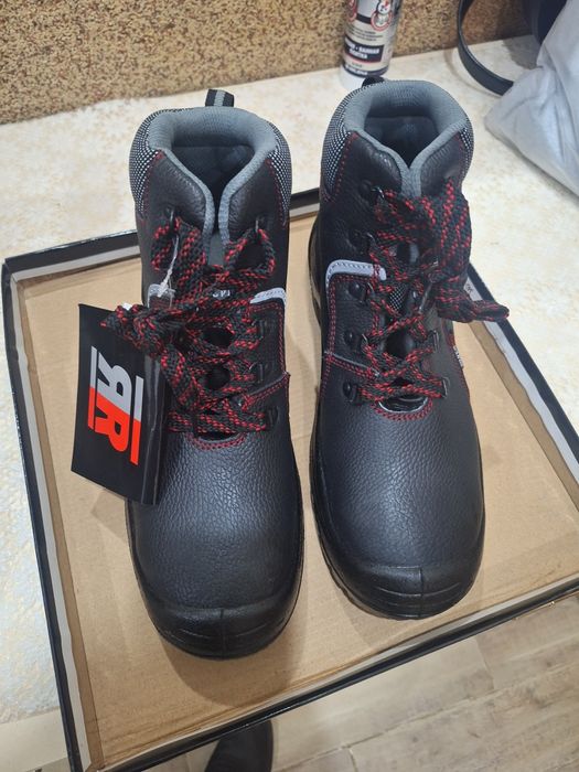 Специальная обувь