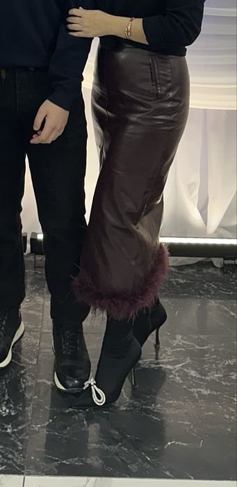 Юбка кожанная бордо