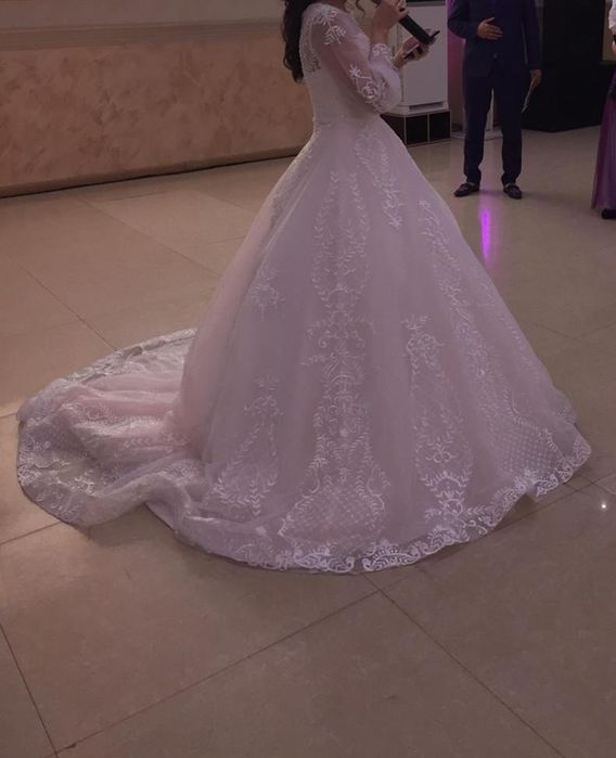 Свадебное платье