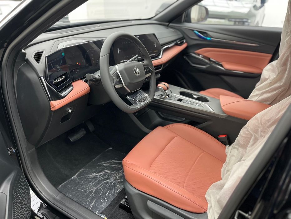 Продам новый автомобиль