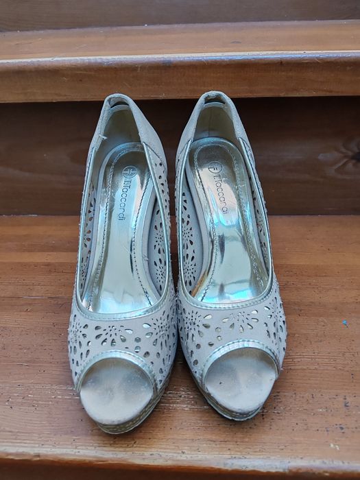 Продам туфли 37 размер