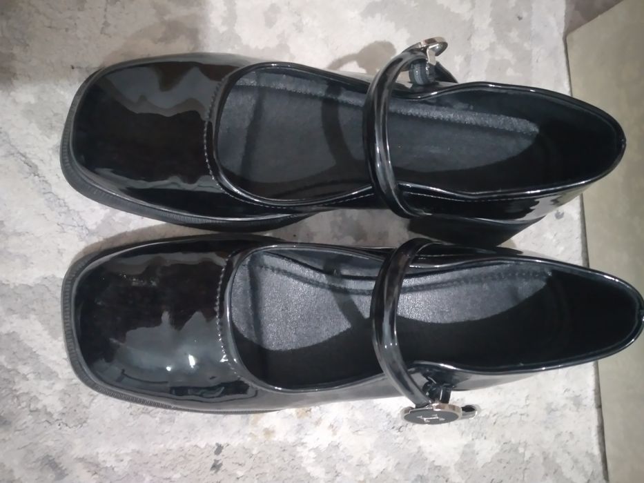 Туфли для девочки