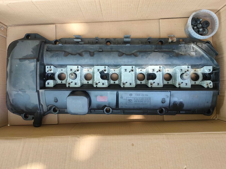 Оригинален капак клапани BMW M54 двоен VANOS