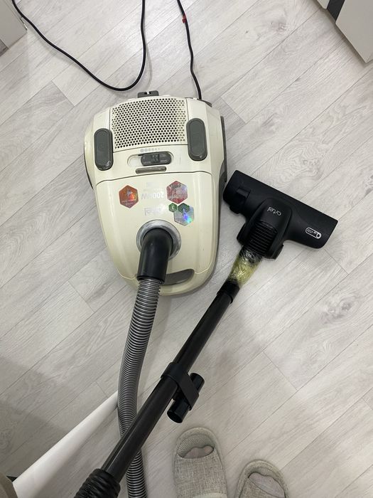 Пылесос artel 5000 тг