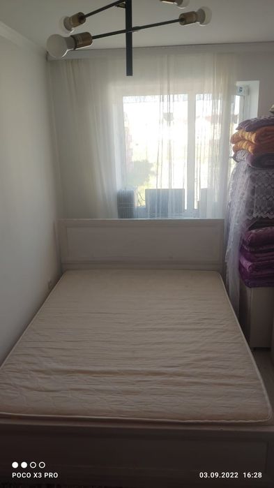 Спальный кровать