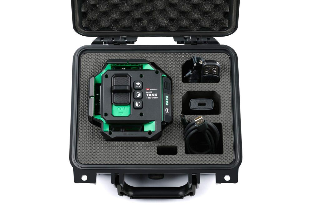 Профессиональный лазерный уровень ADA LaserTANK 4-360 GREEN Ultimate E