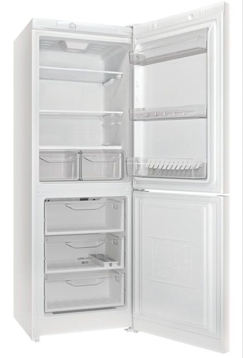 Продается Холодильник Indesit DS 4160 W белый