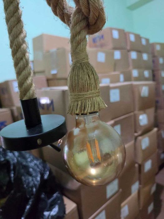 Люстра одинарная, подвесная