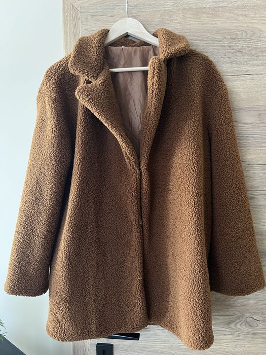 Зимно пухкаво палто в кафяво