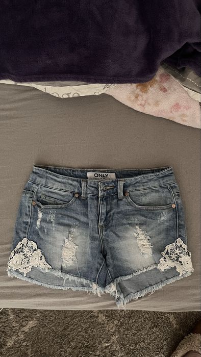 Дънкови панталони