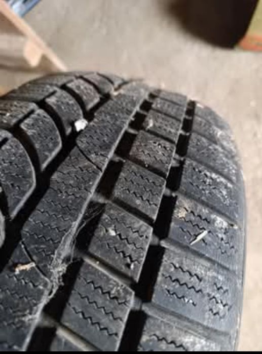 "TOYO" зимни 215/60/15