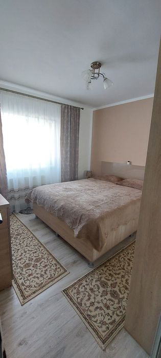 Apartament 3 camere Petrila