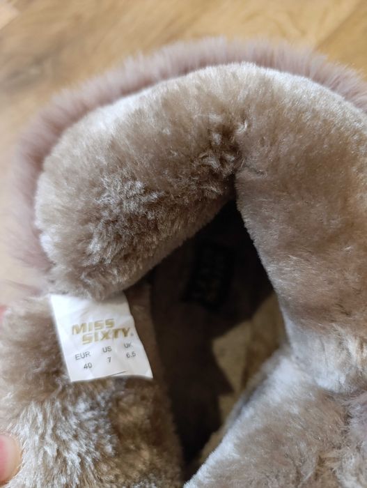 Топли зимни боти