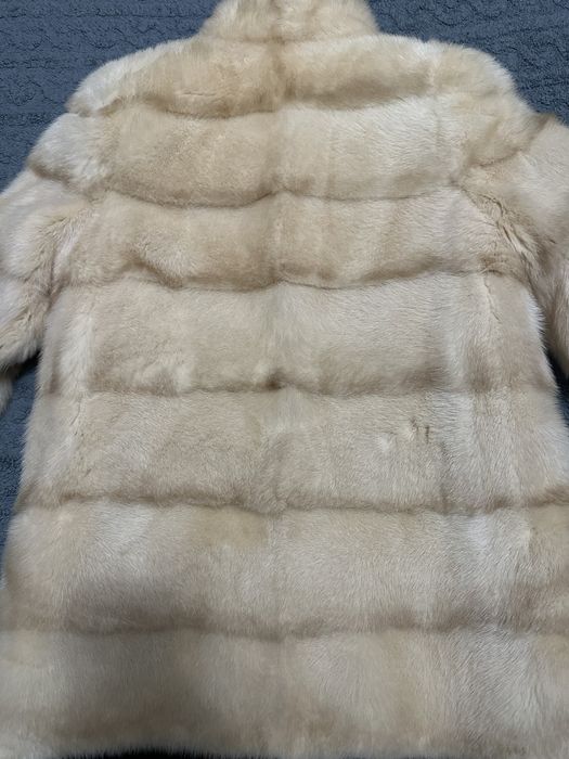 Шуба норковая 2 шт