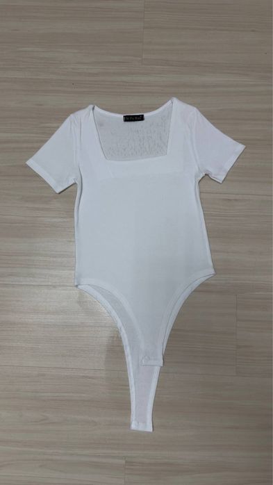 Белый боди новый