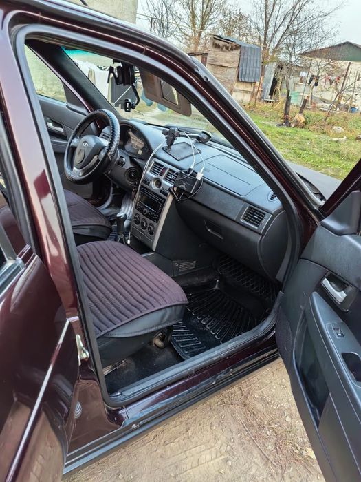 Автомашина Лада приора