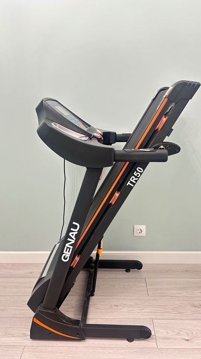 Беговая дорожка GENAU