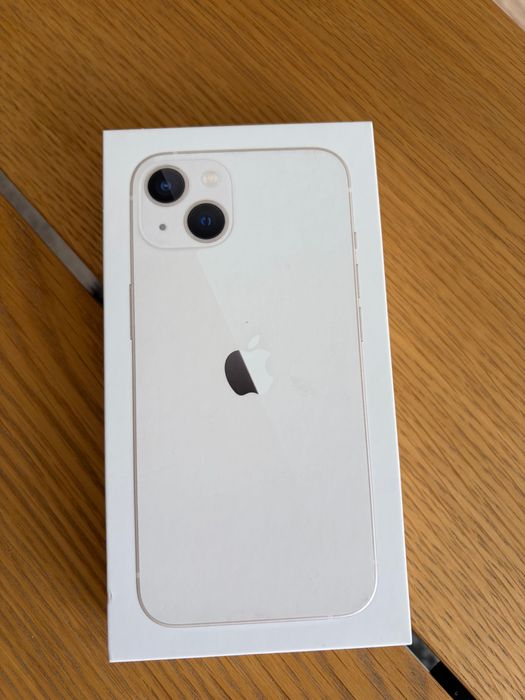 Смартфон Apple iPhone 13, 128GB, 4GB RAM, 5G, Starlight