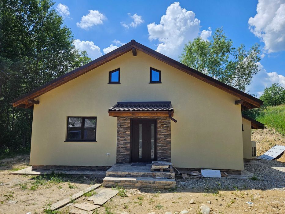 Constructor case de lemn