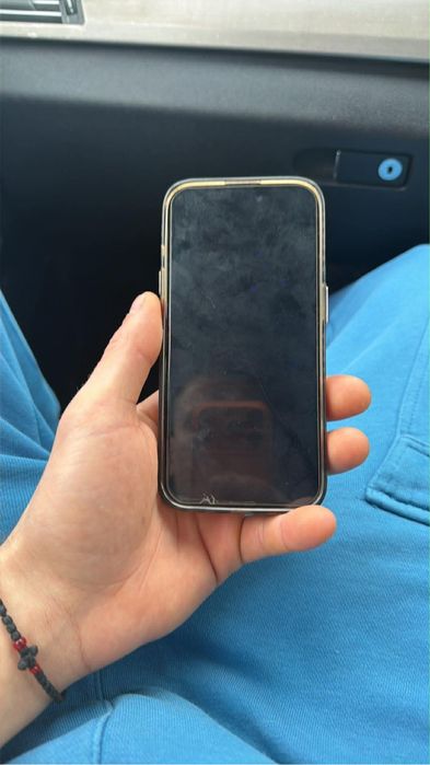 Iphone 15 pro  blue