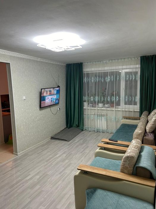 Продаётся 3 комнатная