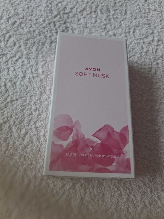 Дамски парфюми AVON