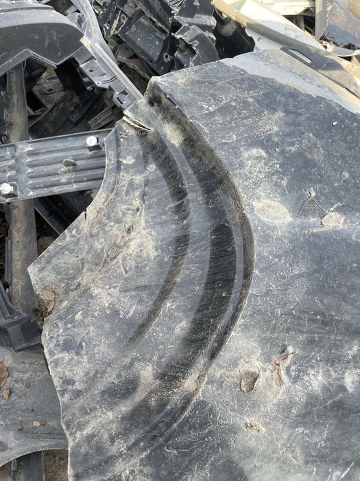 Задний крыло на мерседес 221