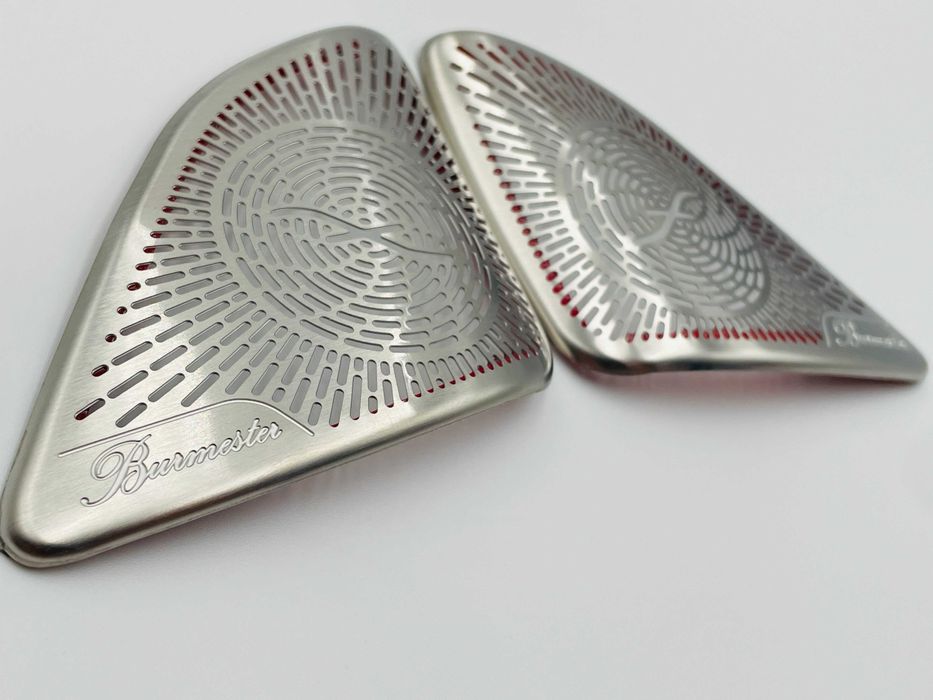 Embleme site Burmester stalpi Compatibile Mercedes C class w206 new
