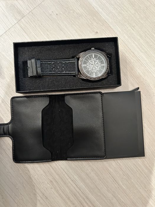 продам часы и кошелек