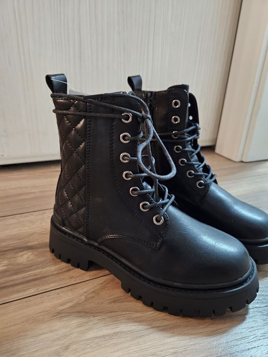 Ghete negre noi nr.33 de la ccc