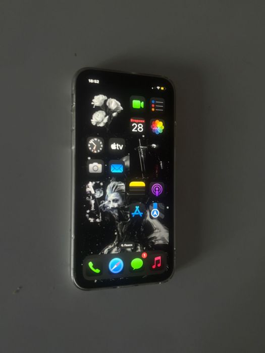 iphone 11 идеальный все в ориге. обмен