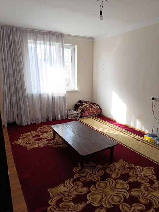 Roshshada 7 etajkada 3 xonali kivartira ijaraga beriladi