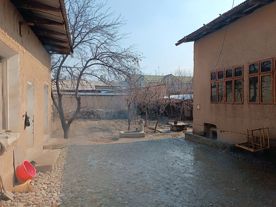 Xondon. Sotldi.  Pul. Juda Zarur..Gaz. Sevt. Suv. Dakmetlari. Tayor.