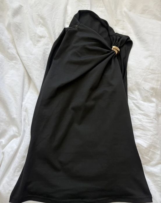 Потник със златист елемент