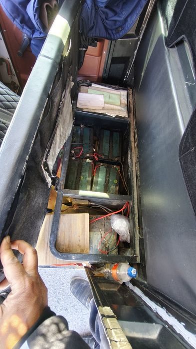 Muravey sotladi kabinli