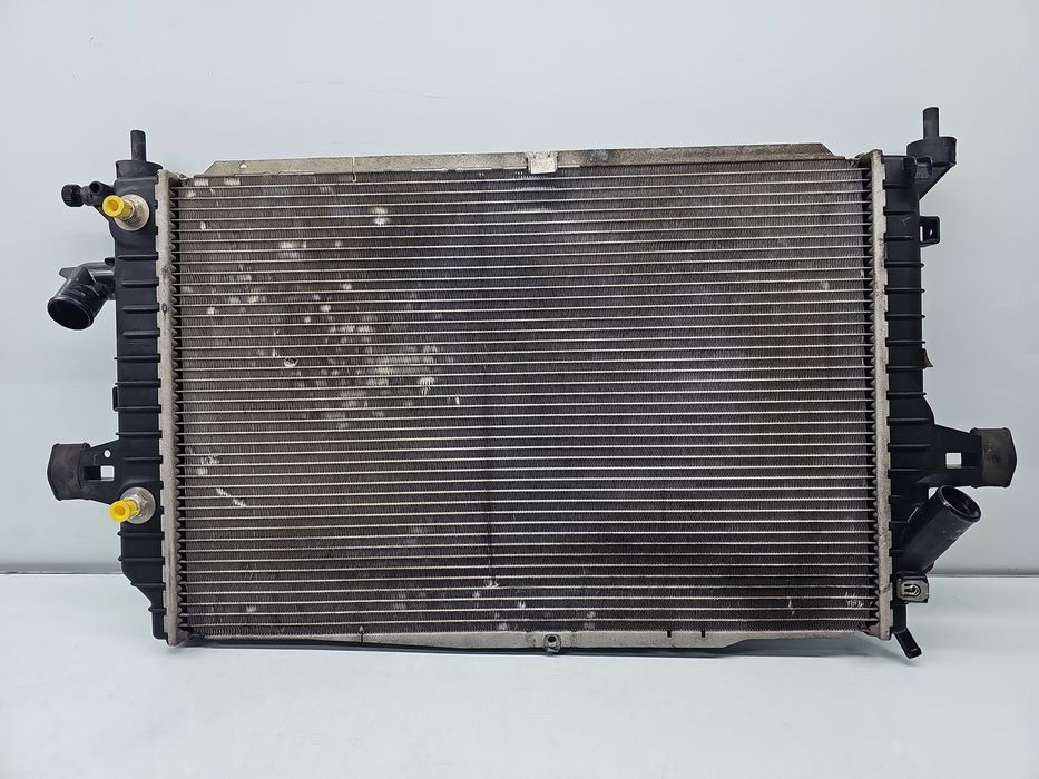 Radiator apa Opel Zafira B (A05) [Fabr 2006-2011] 13171432 1.0 CDTI Z1