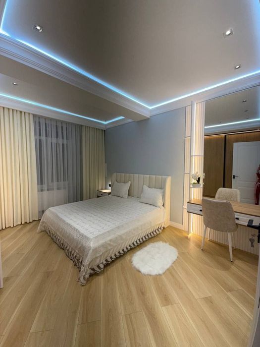 Ул.Махтумкули ор.р Aviator Korzinka квартира 4/13/15 площадь:90м²