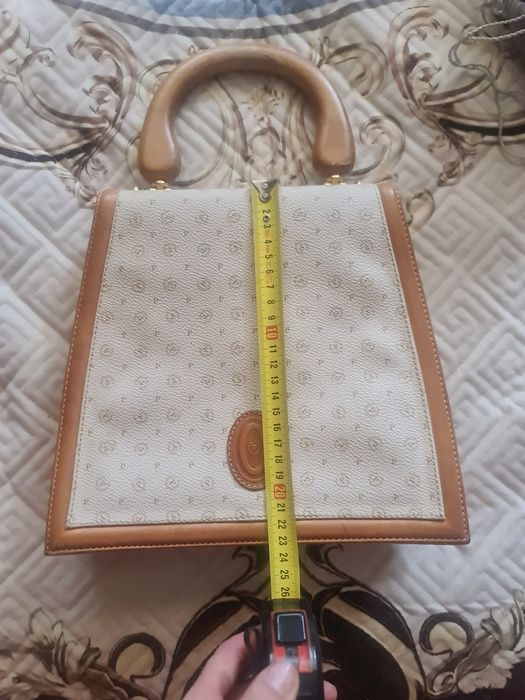 Чанти различни модели / Bags