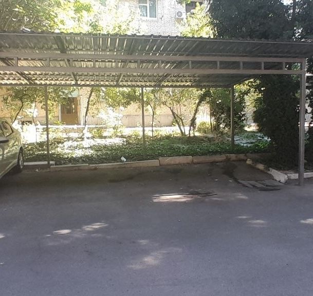 Labzak Ц13 da Kvartira sotiladi