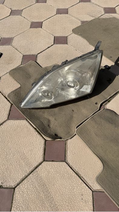 Фара левая Honda Cr-V R3