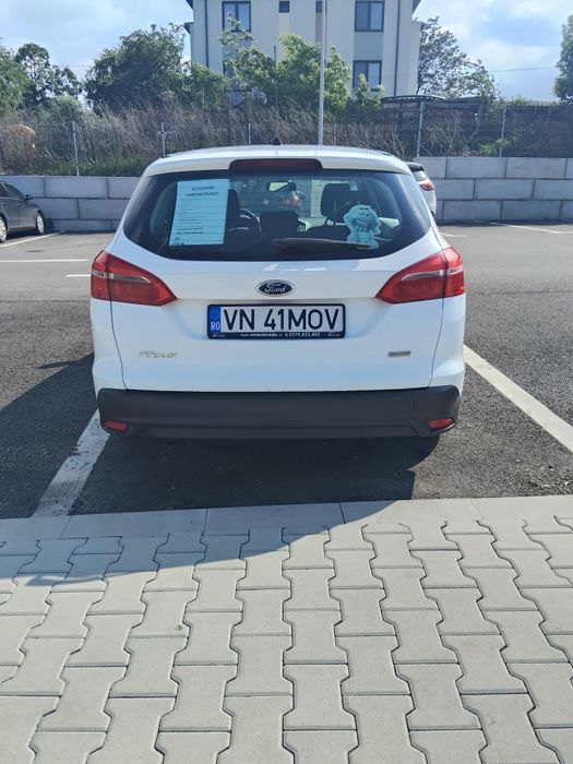Ford focus 2015 benzina