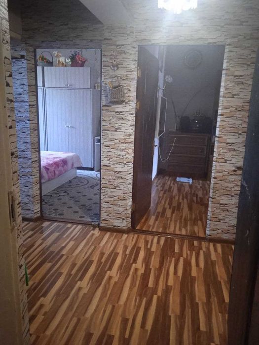 Продается 2в3 ком Квартира. Эшонгузар. с ремонтом, 3 этаж