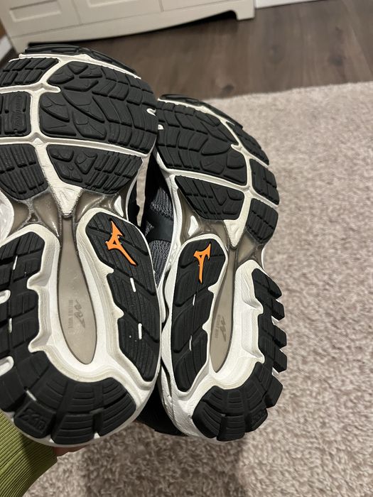 Mizuno Wave Inspire 16-оригинални мъжки маратонки