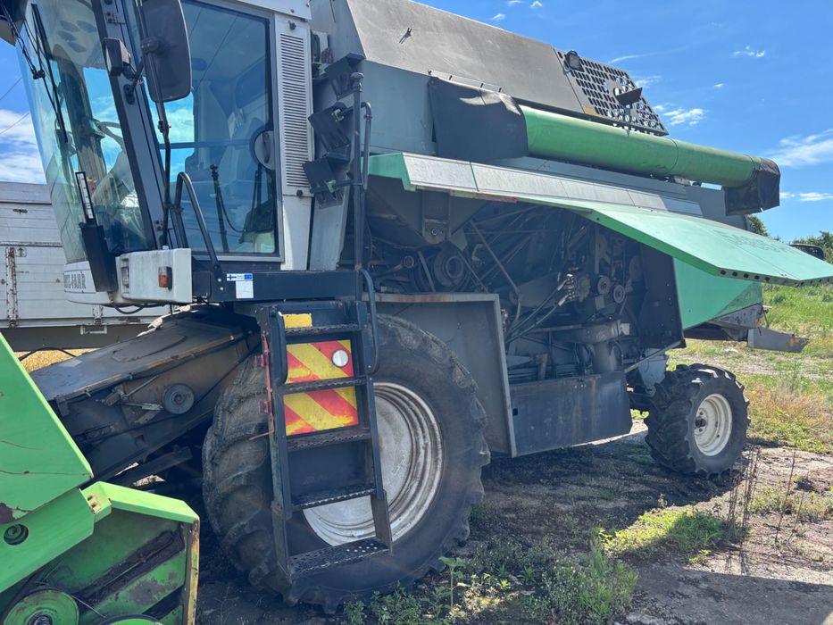 Combina DEUTZ FAHR 5485 HT