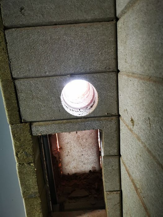 Gaura Centrala Carota HOTA Ventilatie Clima Cos Semineu Tăiere beton