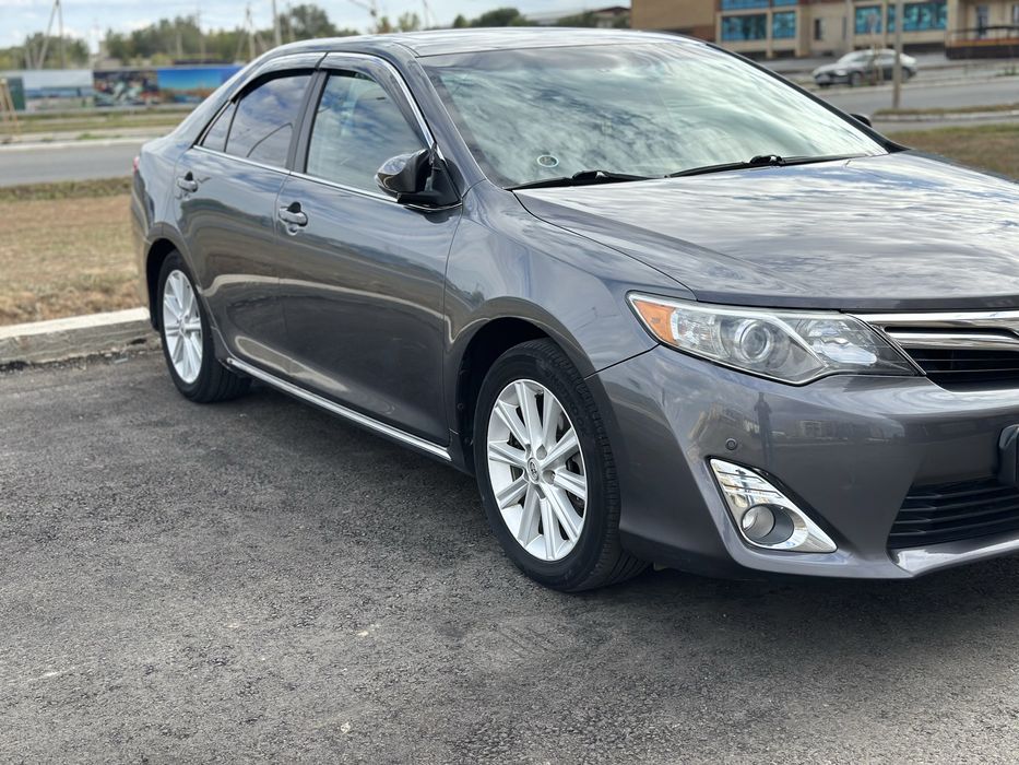 Camry 50 XLE 2014г