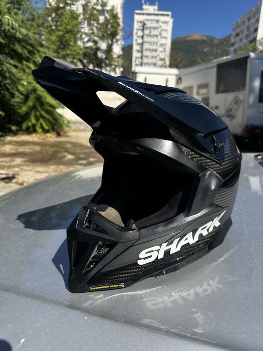 Каска Shark Full Carbon