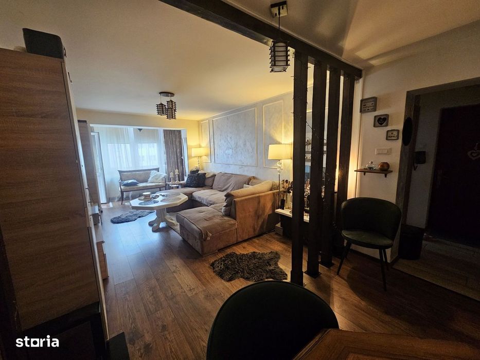 Apartament 3 camere, Cetate, et.3, pivnita, bloc caramida — fotografia 3