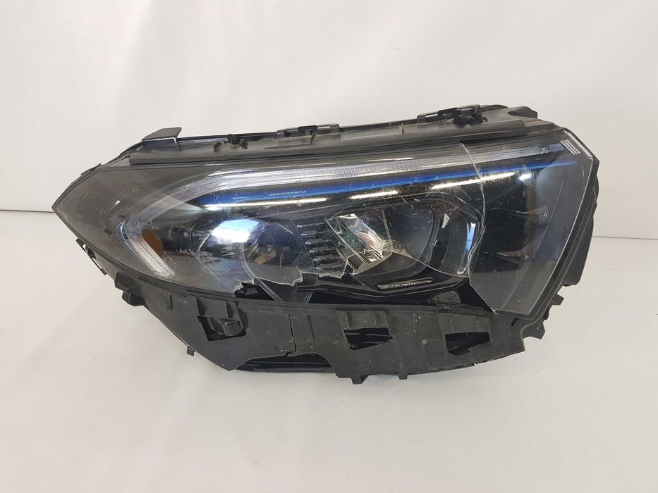 Far dreapta full led Mercedes EQB X243 dupa 2021