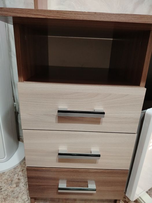 Продам СРОЧНО письменный стол